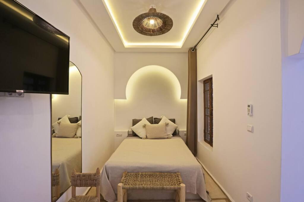 Riad El Khir En Centre Ville Rooftop Et Bassin Маракеш Екстериор снимка